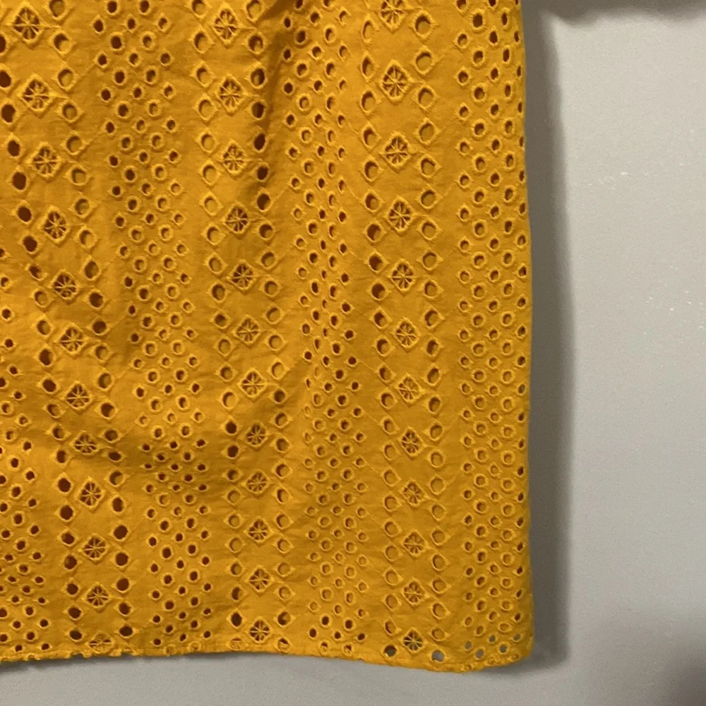 NWOT! J. Crew Eyelet puff-sleeve top 100% cotton‎